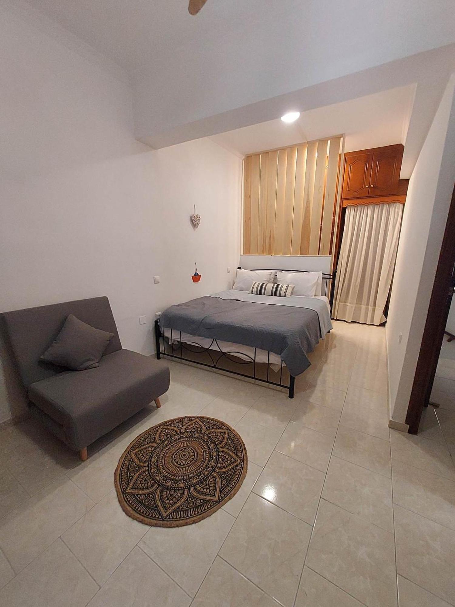 Captain's Mermaid Houses, Karpathos Apartamento *